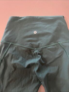 Lululemon High-Rise Leggings in Deep Green